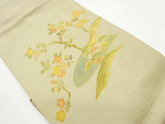 JAPANESE KIMONO / CHERRY BLOSSOMS / GOLD / AUTUMN LEAVES / RUNNING WAT